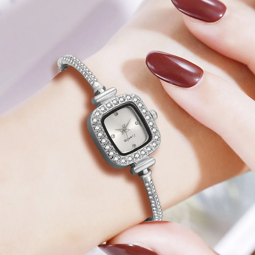 6PCS/Set Silver Women Watch Fashionable Square Diamond Dial Quartz Wristwatch Alloy Strap Watch Jewelry Set Gift For Women