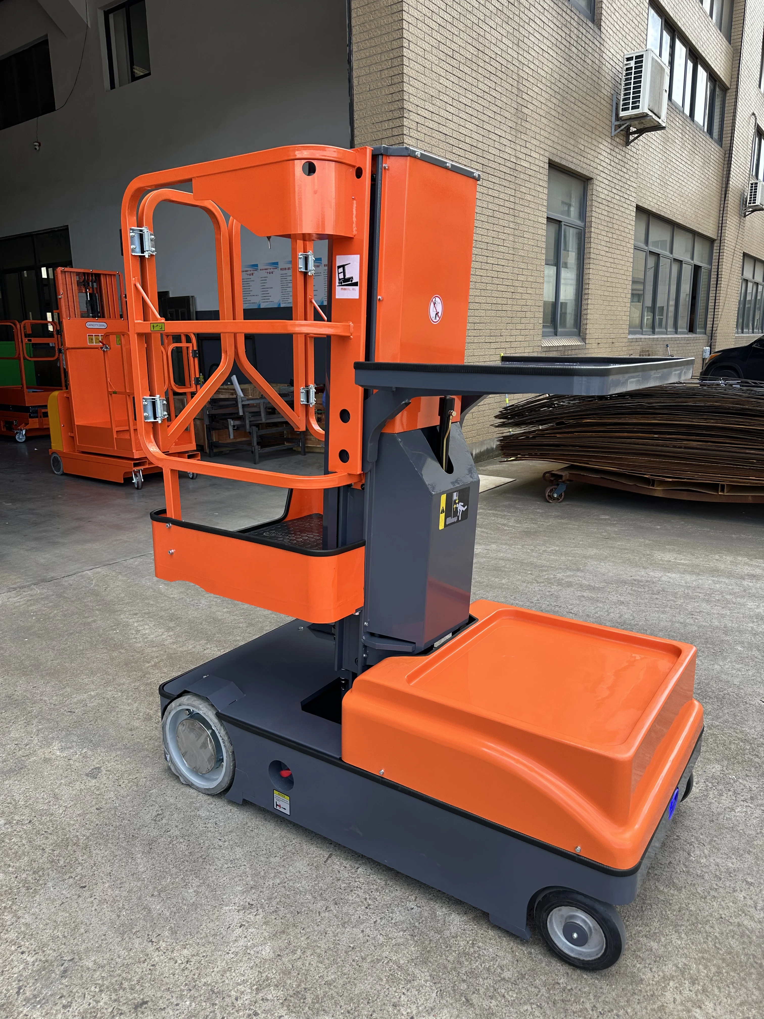 300kg Electric Order Picker 3m4m Medium Level Self Propelled Aerial Scissor Lift, Lithium Battery Work Platform, Scissor Lift