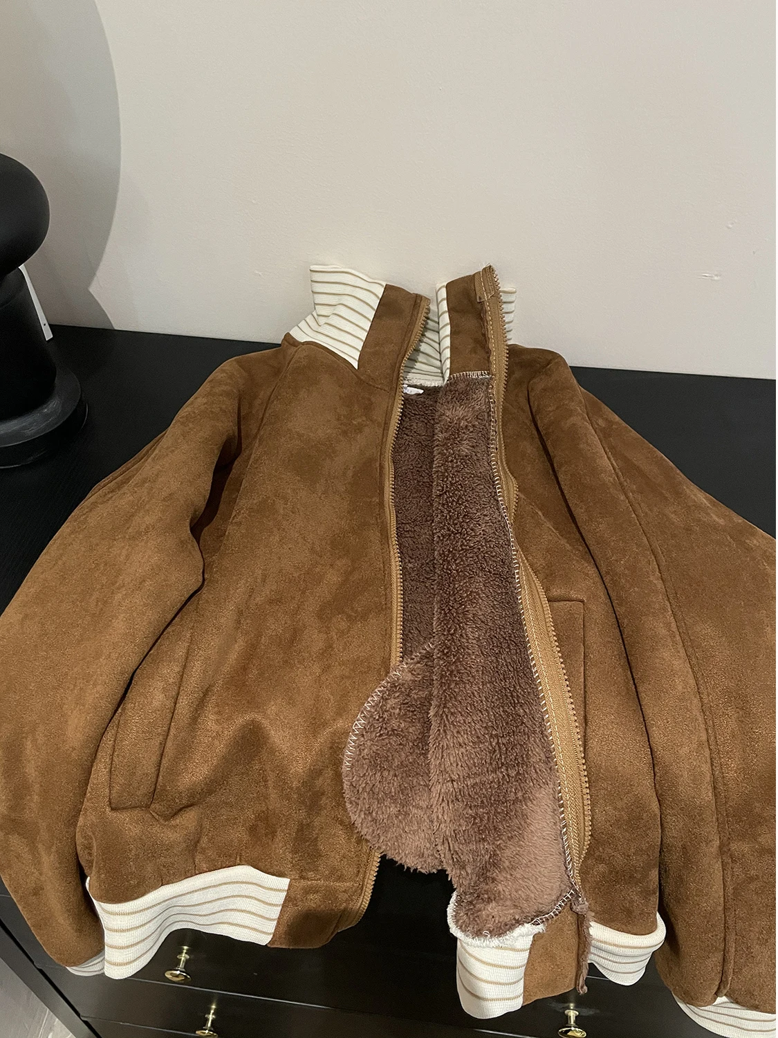 

Ladies Fce Lined Thiened Stand Collar Jaet Lamb Fur ort Coat Retro Sle Long Sve Zipper Closure Cotton Outerwear