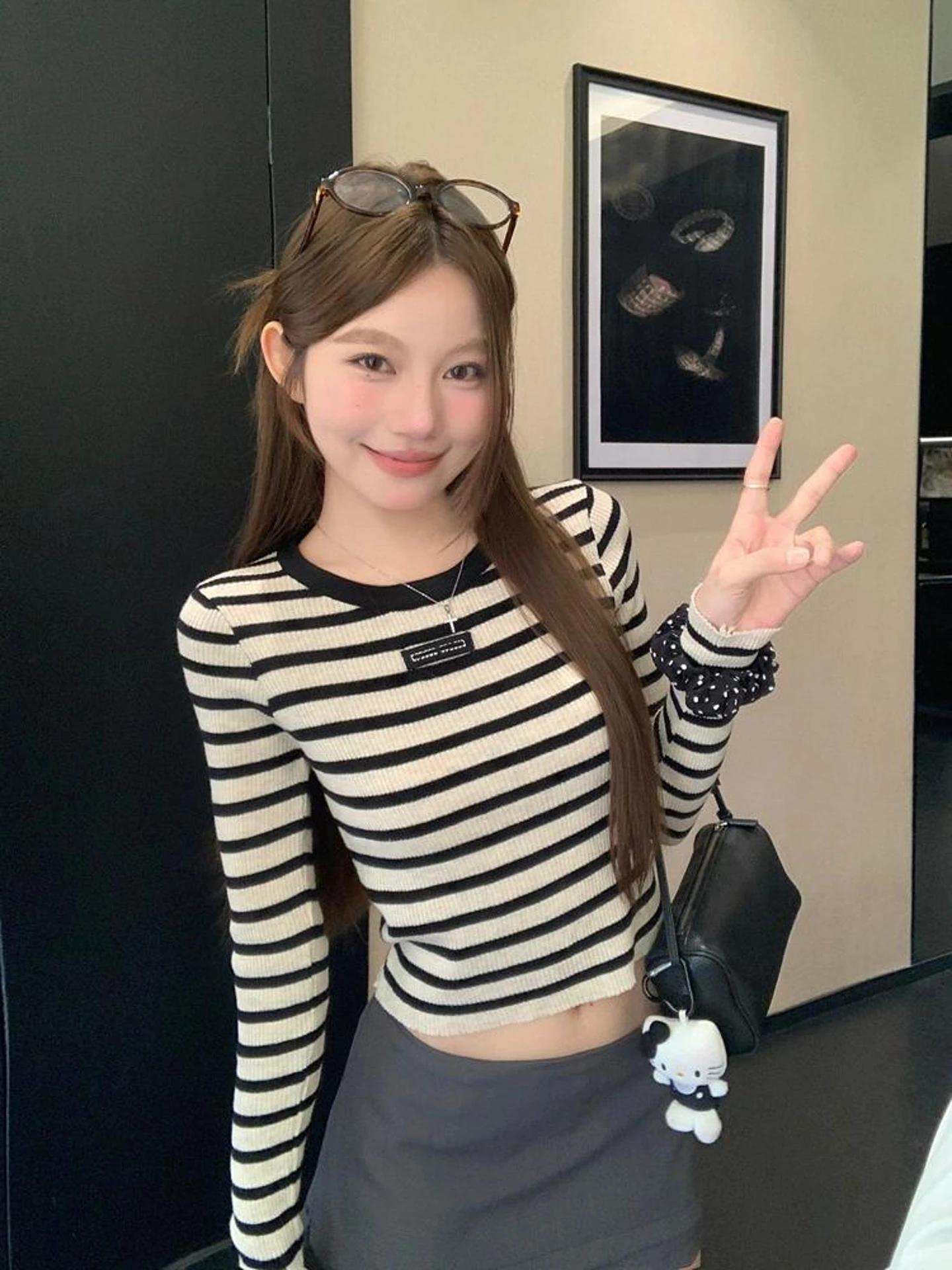 

Spring 2026 Spicy Girl Sle Color Blo Stripe ort Design Faionable All-Match Long Sve Knitted Sweater Women's Top