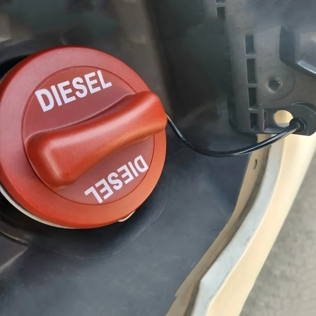 Diesel Fuel Tank Cap A2224700305 A2224700105 For Benz A-Class W176 2012-2018 For A160CDI A180CDI A200CDI A220CDI A250 A45 AMG