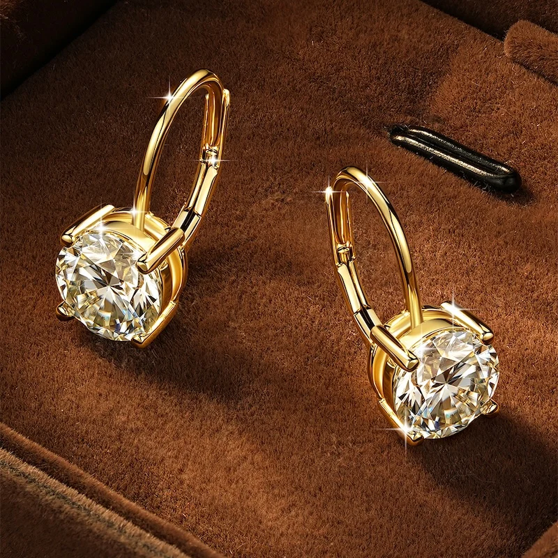 Rrjzz Solitaire 6,5 mm 8 mm Moissanit-Verlobungs-Clip-Ohrringe für Damen, 1 Karat, 2 Karat, Vier-Krallen-Ohrringe mit Hebelverschluss, Schmuckgeschenke – Detail 3
