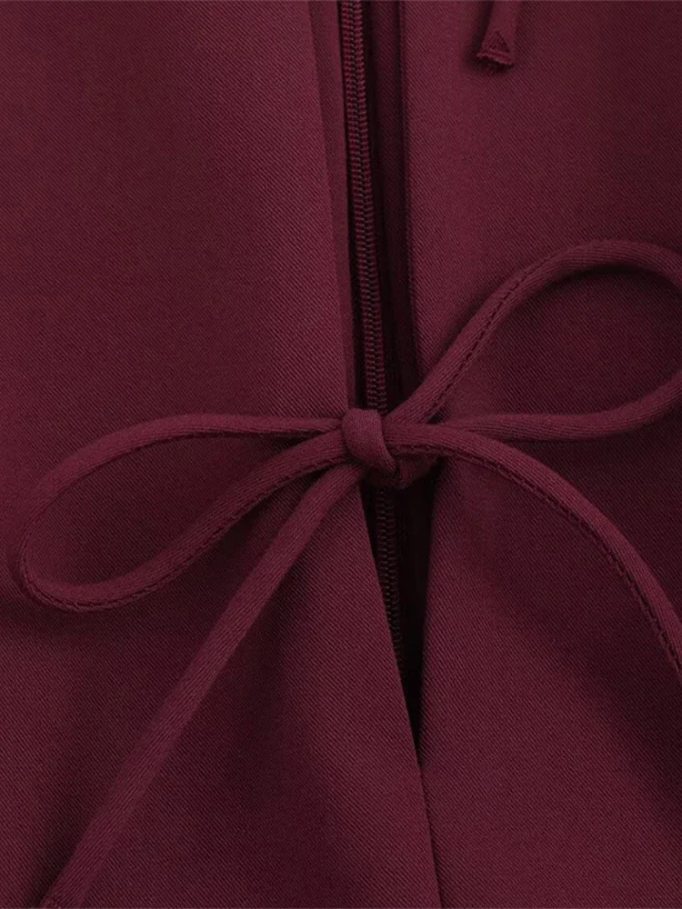 보우 컷아웃 슬리브리스 드레스 라운드넥 슬림핏 허리 조절 여성 숏 플리츠 드레스 패션 슬리밍 플러피 가운 여름