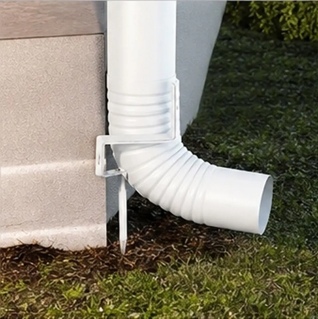 2Pcs Adjustable Iron Rainwater Downspout Bracket Heavy-Duty Extension Support for Lawn Yard Garden Outdoor Drains