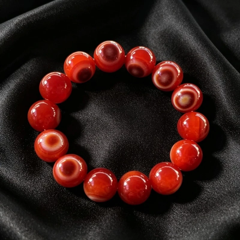Delicate Personalized Agate Single Ring Bracelet with Eyes.
