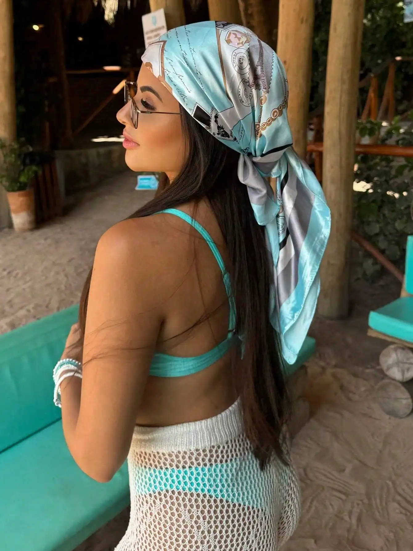 

1pc Women's Light Blue Printed Square Scarf, Casual Headscarf For Travel UV Protection, Breathable Bandana For Spring Summer