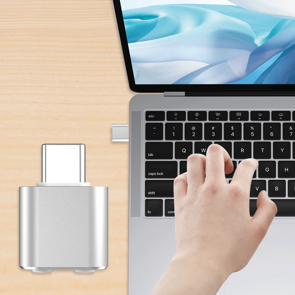 USB C Mouse Jiggler dengan Tombol Sakelar, Penggerak Mouse Logam Tak Terdeteksi, Perangkat Penggerak Mouse Tanpa Driver, Menjaga Komputer/Laptop Tetap Aktif