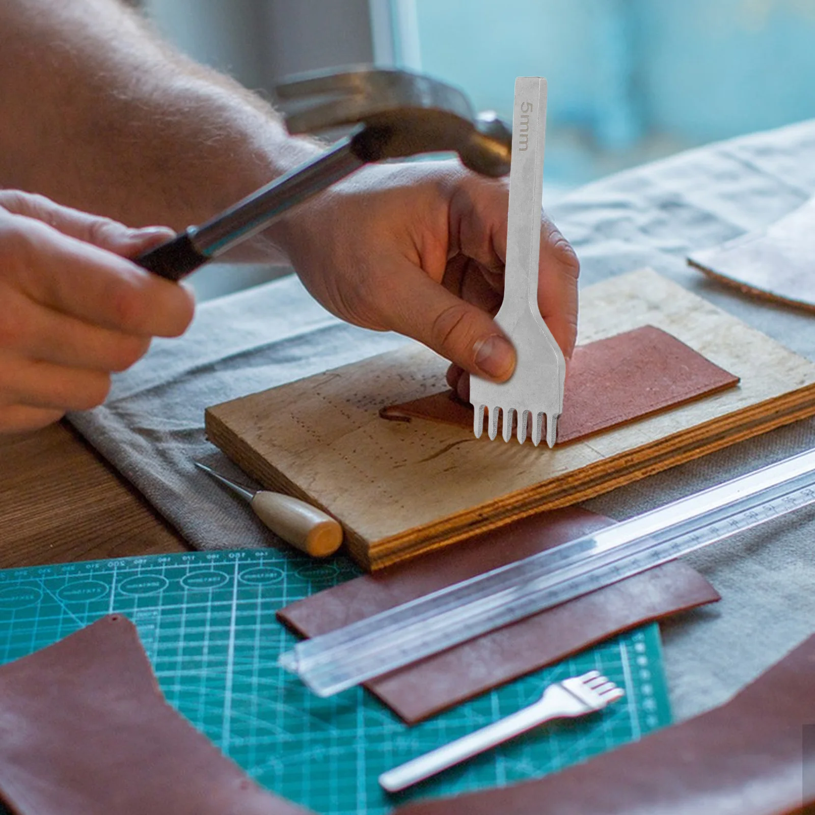 4Pcs Hole Punch Hollow Puncher Tool Durable Belt Strap Craft Punching Cutter DIY Hole Maker Set