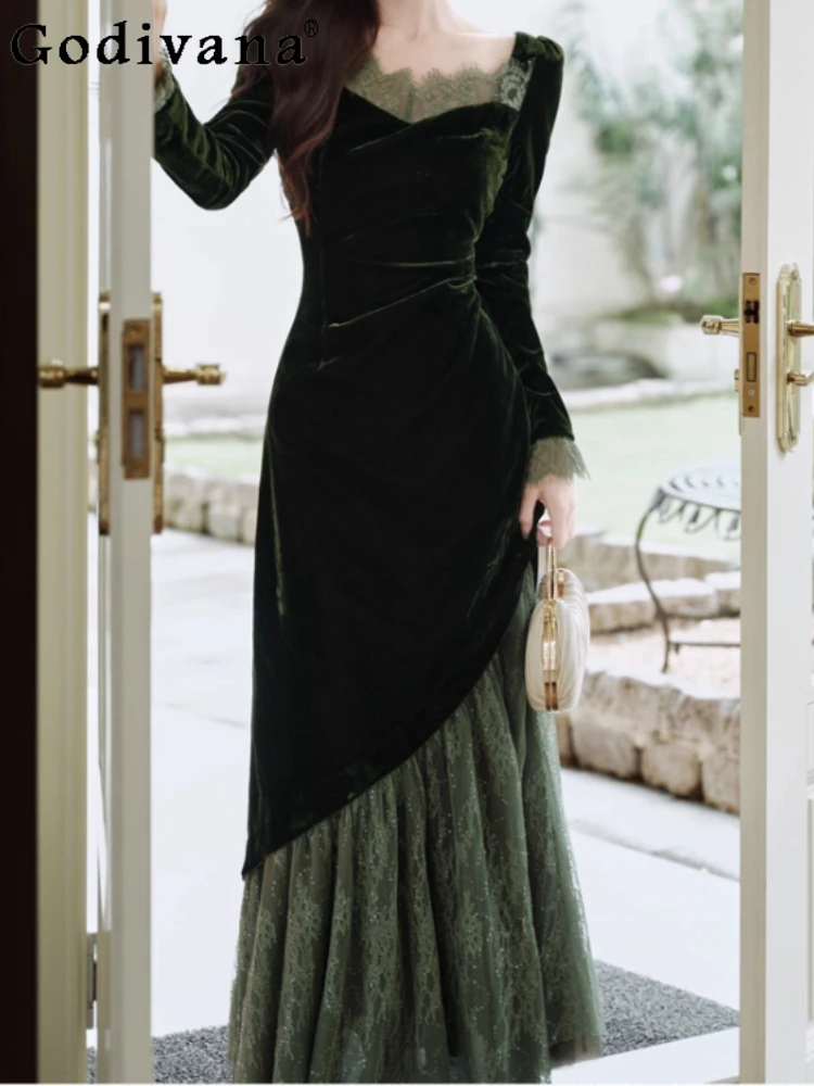 

Autumn Winter New French Beauty Temperament Square Neck Velvet Dress Fashion Party High Waist Long Sleeve Lace Splicing Dresses