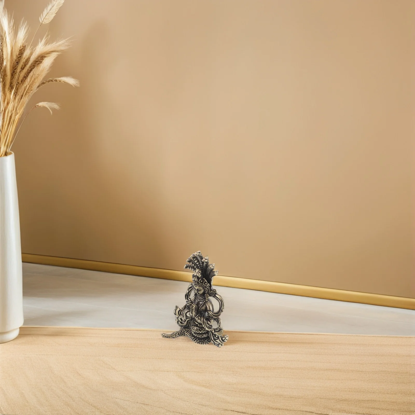 

Brass Medusa Snake Goddess Sculpture Vintage Hand Painted Table Decoration Feng Shui Blessing Ornament Home Interior Statue