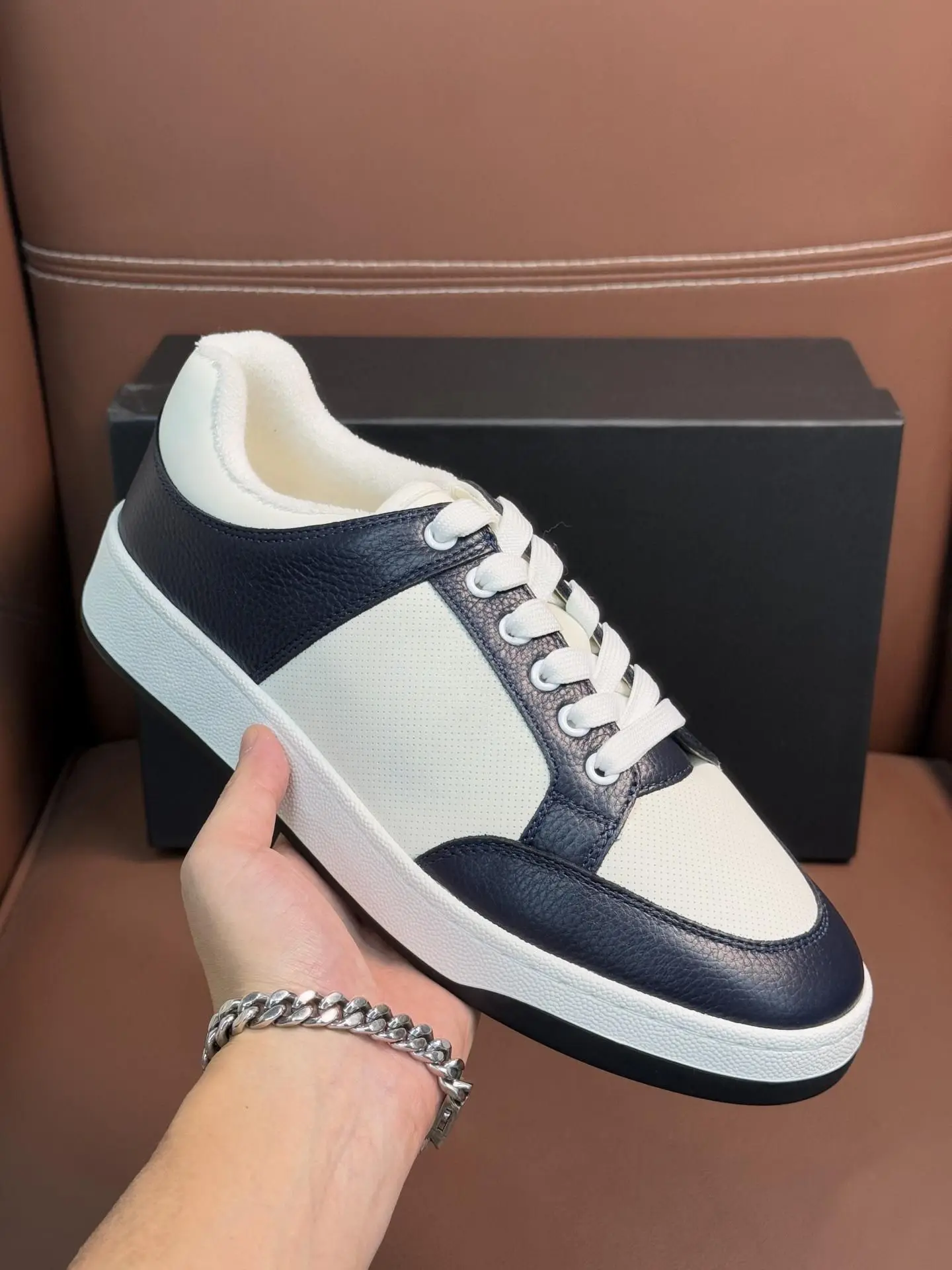Unisex Fashion Lace Up Board Sneakers Breathable Perforated Panel Soft Inner Thick Flat Sole All Match Street Footwear