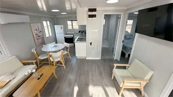 Portable Expandable House 20ft 40ft Container Prefab Home with All Living Essentials Kitchen Bedroom and Washroom