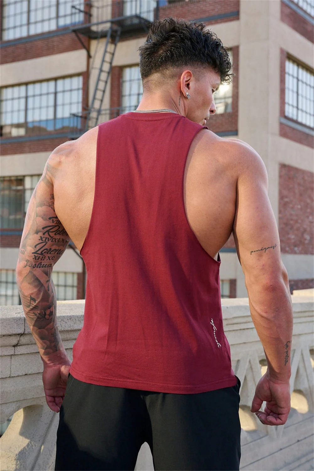 Cotton Bodybuilding Tank Tops Men Gym Fitness Sport Sleeveless Shirt Male Casual Stringer Singlet Vest Summer Training Clothing