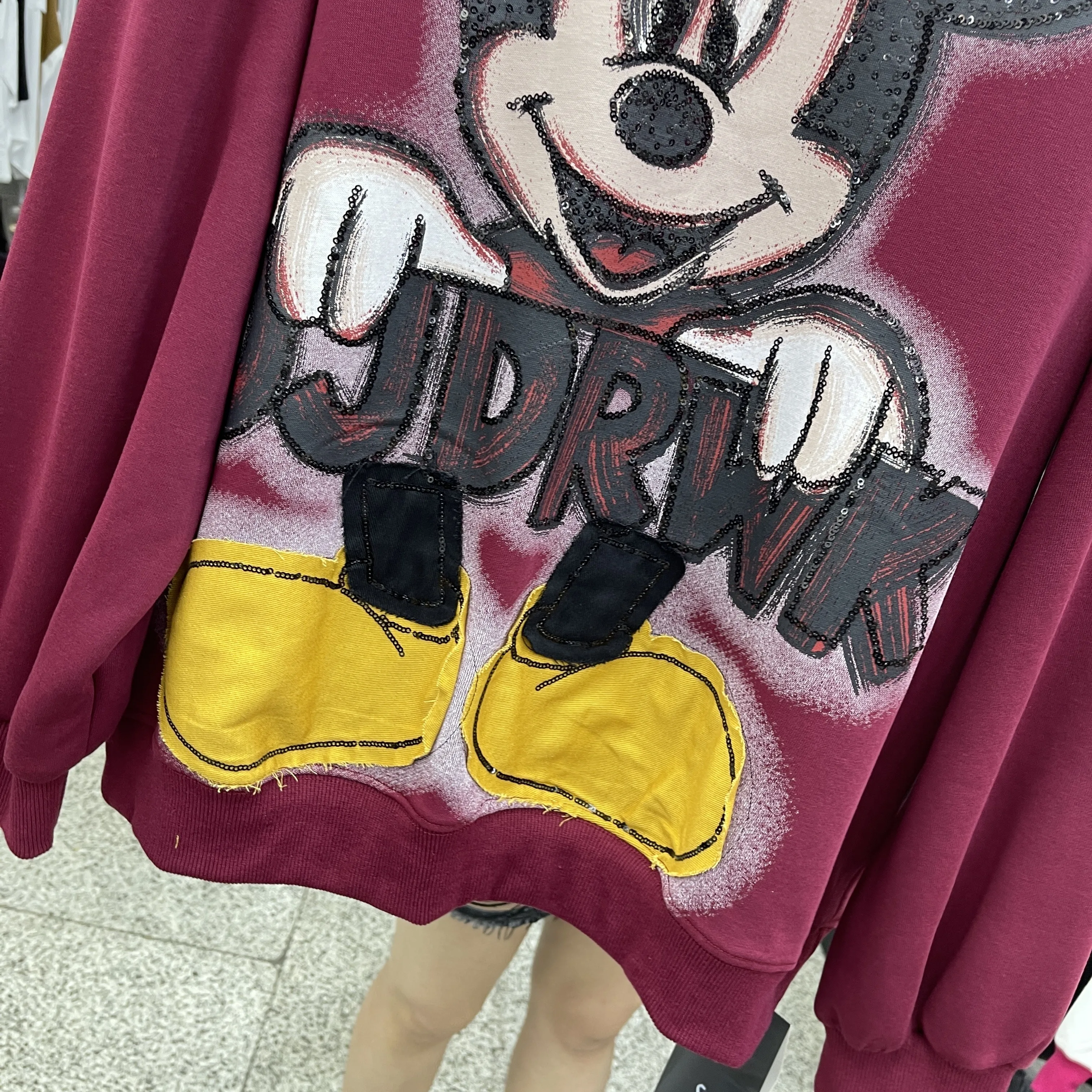 Autumn New Heavy Sequin Print Cartoon Round Neck Pullover Sweatshirt for Women Loose Fashion Long Sleeve Top Oversized Hoodie