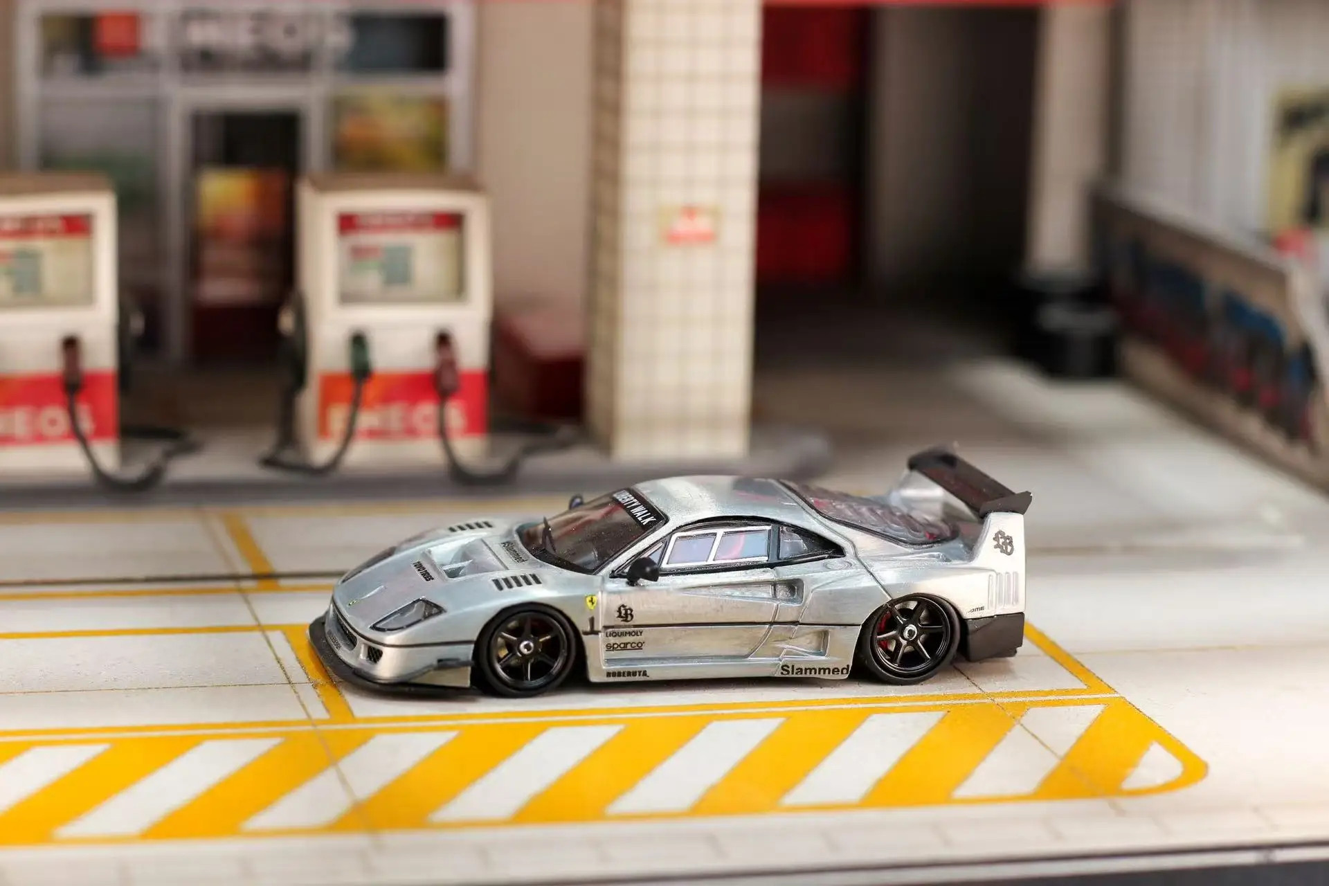 ミニカー F40 ダイキャスト」の人気商品一覧・価格比較 - 価格.com