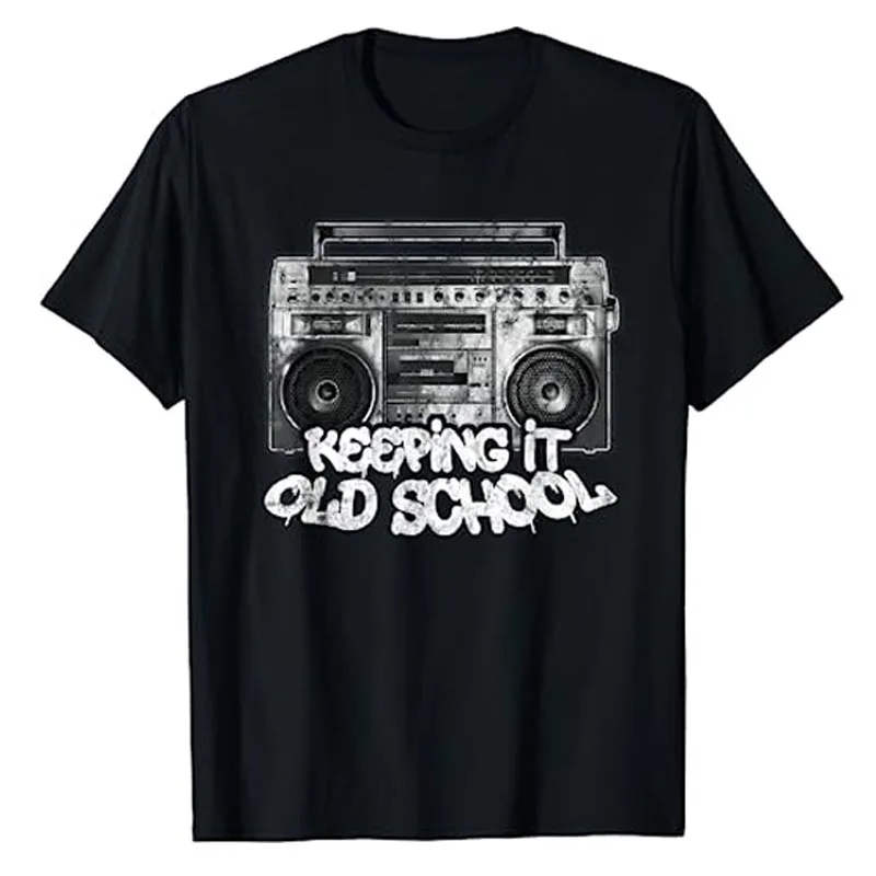 

Keeping It Old School - Vintage Boombox Graffiti T-Shirt Rap Music and Breakdance Lover Graphic Tee Retro Style Grandpa Mama Top