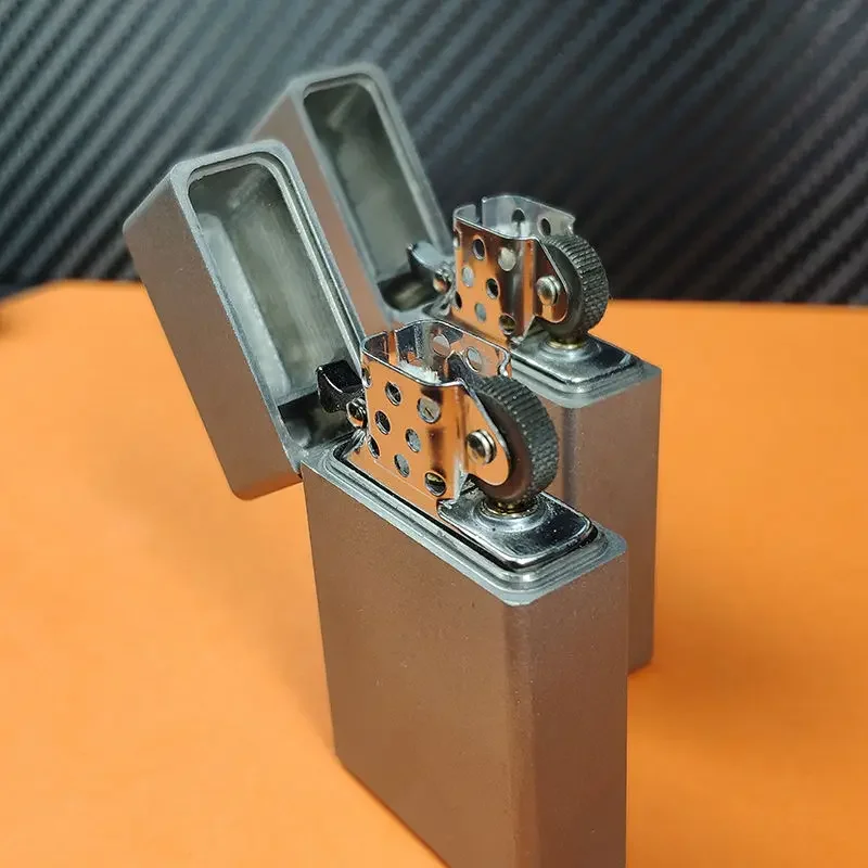 Titanium alloy heavy armor thickened narrow fuel lighter, windproof personalized high-end holiday gift, cigarette accessories