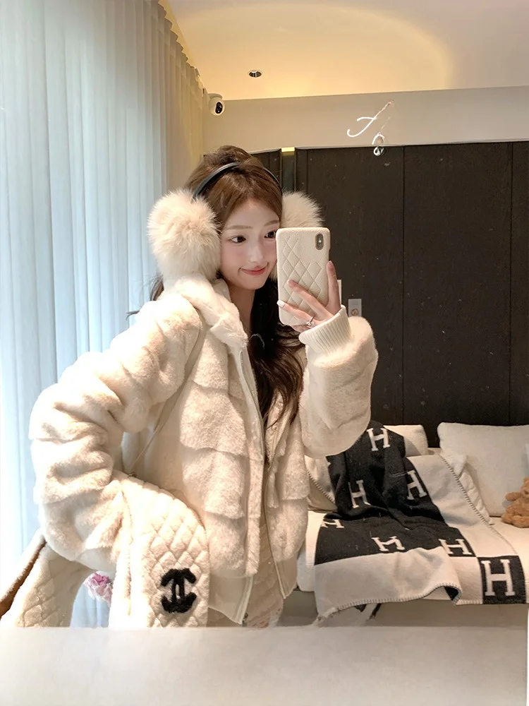 

Acaine Women's Faux Fur Coat with Hood Butter Milk Bag Warm Winter Outerwear Casual Sle Long Sve Zipper Closure