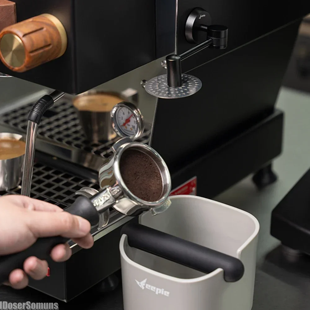 コーヒー器具-二次水分配装置-コーヒーフィルターホルダー-イタリア製ネットワーク自動吸着収納ラック-収納ラック