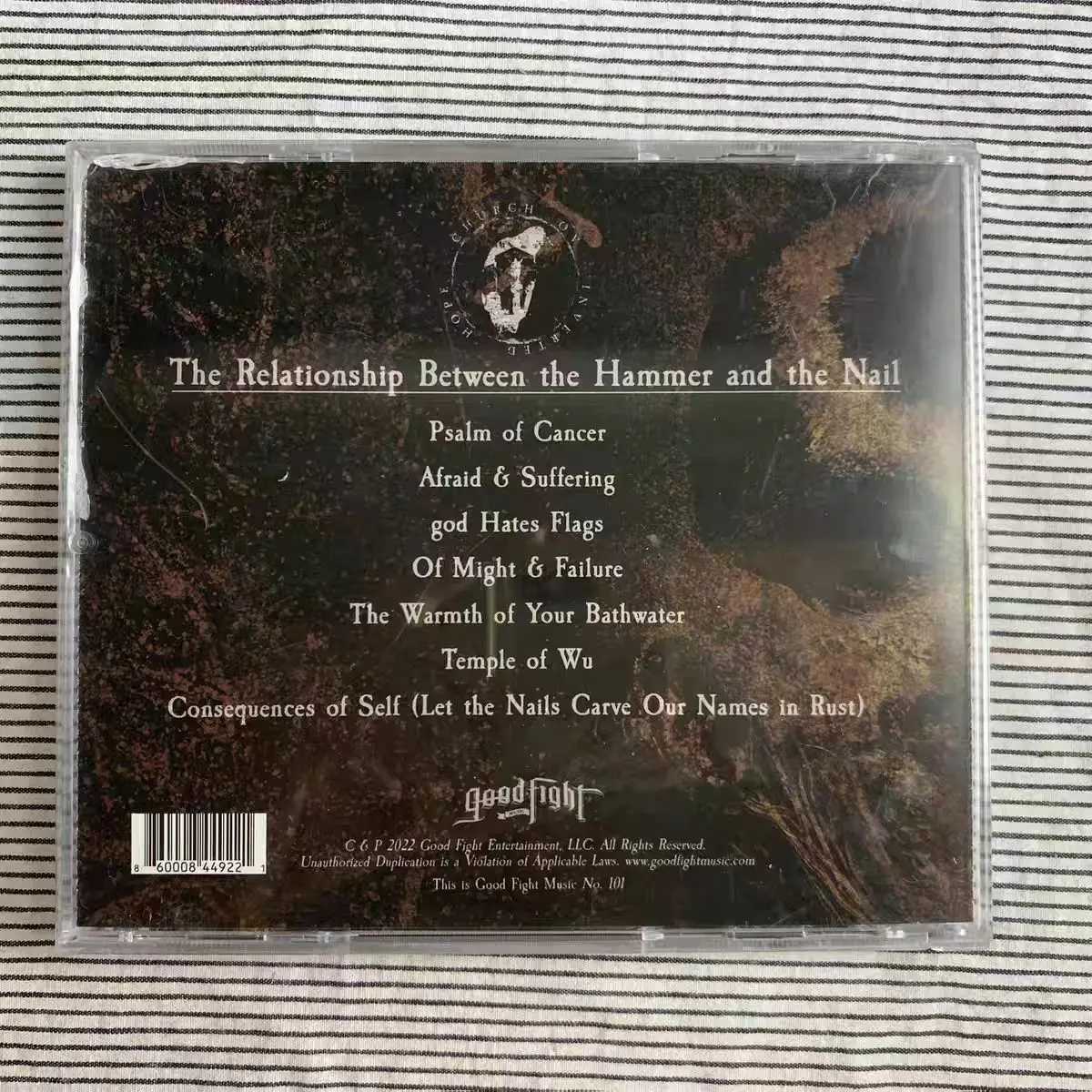 5 أغسطس 2022 قرص مضغوط Ether Coven Hammer and Nail Rock: مسجل بدواسة + غناء أولى، التقاط الطاقة الحية البدائية