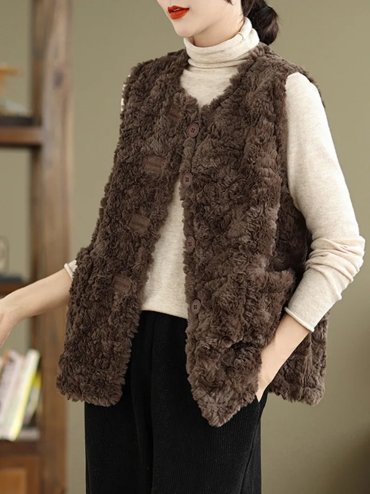 Ladies' Thickened Lamb Fur Collarless Vest Winter Warm Outerwear Integrated Skin Fur Vest Sleeveless Coat Short Style Strong ...
