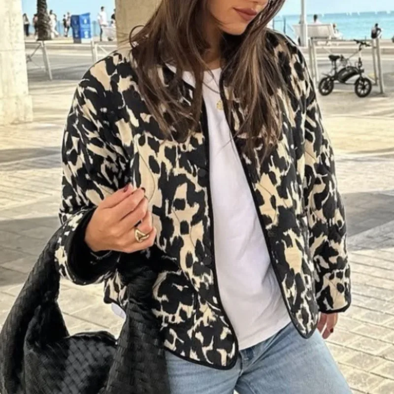 

2025 женская зимняя американская повседневная свободная утепленная ветрозащитная куртка с леопардовым принтом и длинными рукавами, верхняя одежда для холодной погоды