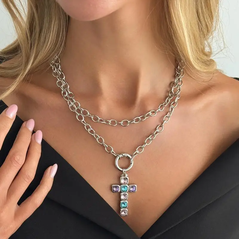 Kreuzanhänger-Halskette mit Bunten Glas-Strasssteinen, Trendiger Exquisiter Halloween-Schmuck für Damen-Accessoires – Detail 3