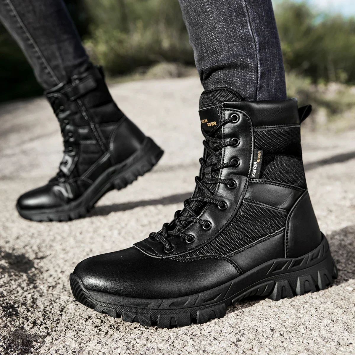 Men's Outdoor Hiking Shoes High-top Leather Boots Tactical Military Boots Black Thick-soled Shoes Wear-resistant Zapatillas Male view 5