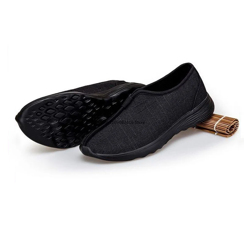 Chinese Traditional Martial Arts Shoes Men Kung Fu Wing Chun Tai-Chi Wushu Black Cloth Old Beijing Casual Shoes Sport Sneaker