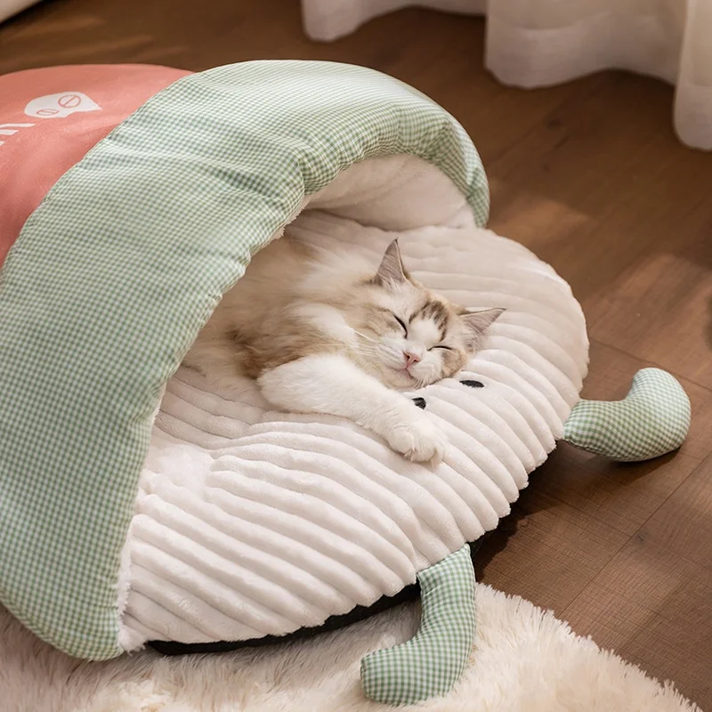 【セール中】冬用暖かい猫用ベッド、3Dかわいい漫画ペット用寝袋(猫と小型犬用)、室内の子猫と子犬用の柔らかいぬいぐるみフード付きハウス