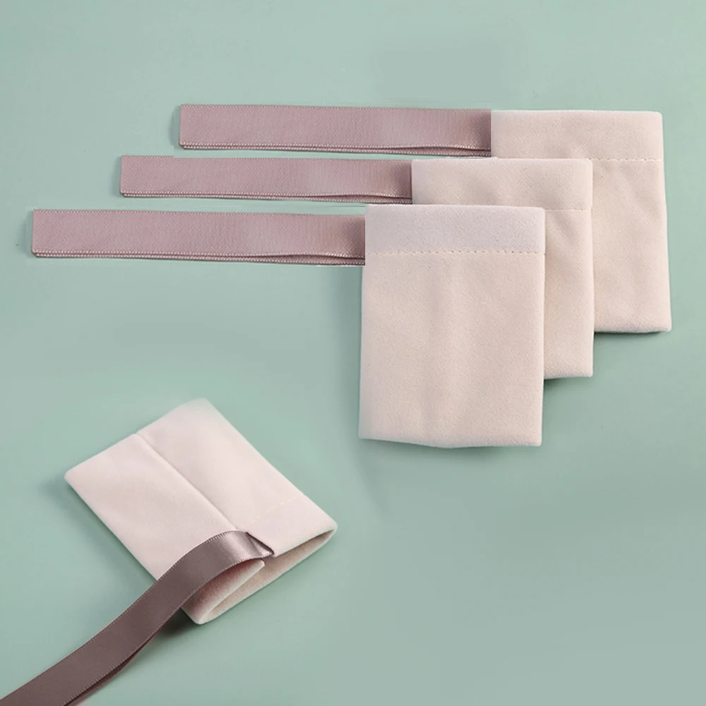 

10 шт., бежевые плюшевые ювелирные изделия, подарки, конфеты, упаковка, сумка для хранения ожерелий, браслетов, свадебные мешочки на шнурке, принадлежности