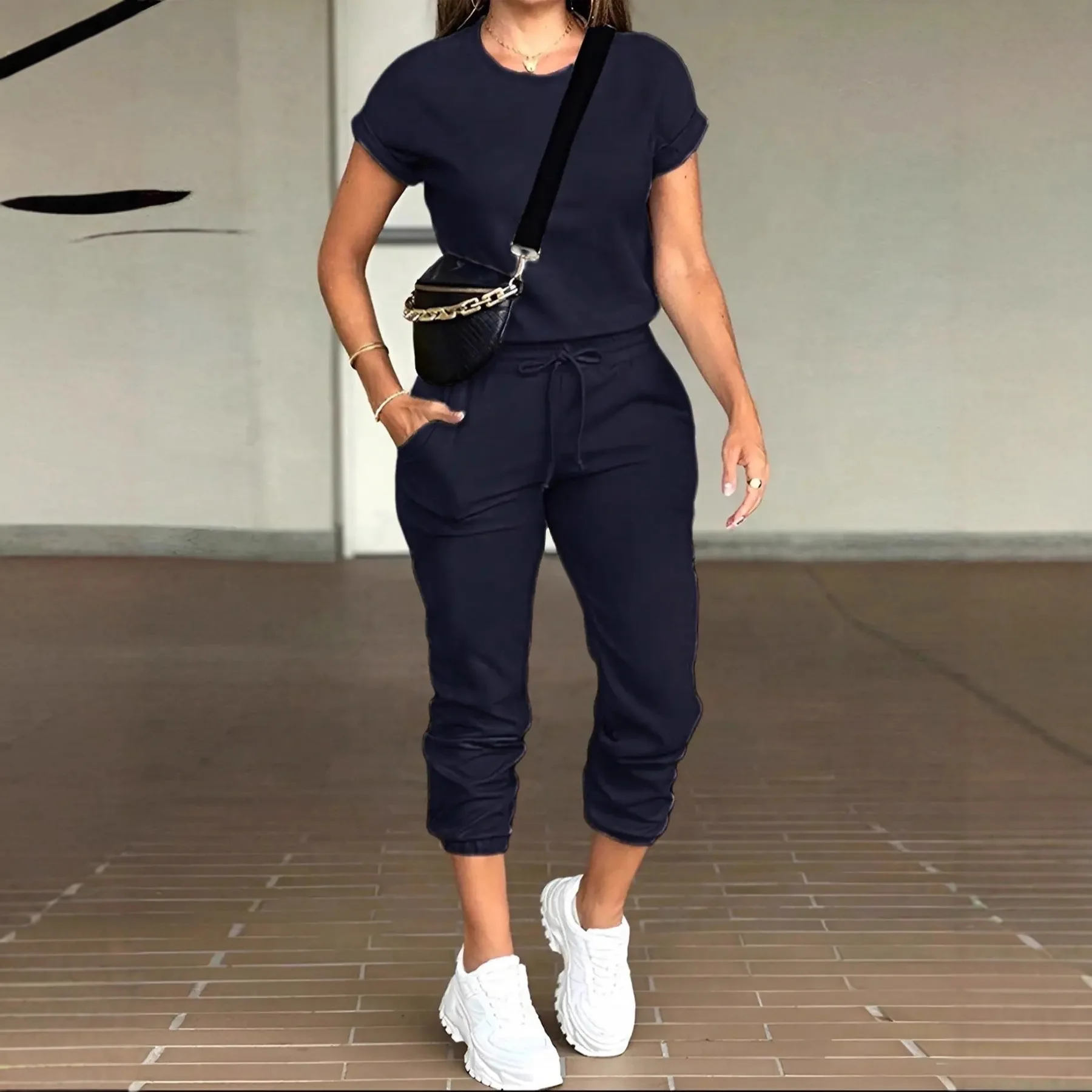 

Casual Women's Solid Round Neck Short Sleeve T-shirt And Pocket And Pants Two Piece Sets Fashion Women Tracksuits Outfits