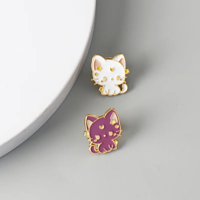 Creative stars moon kitten brooch cute cartoon cat metal badge personalised decorative pin