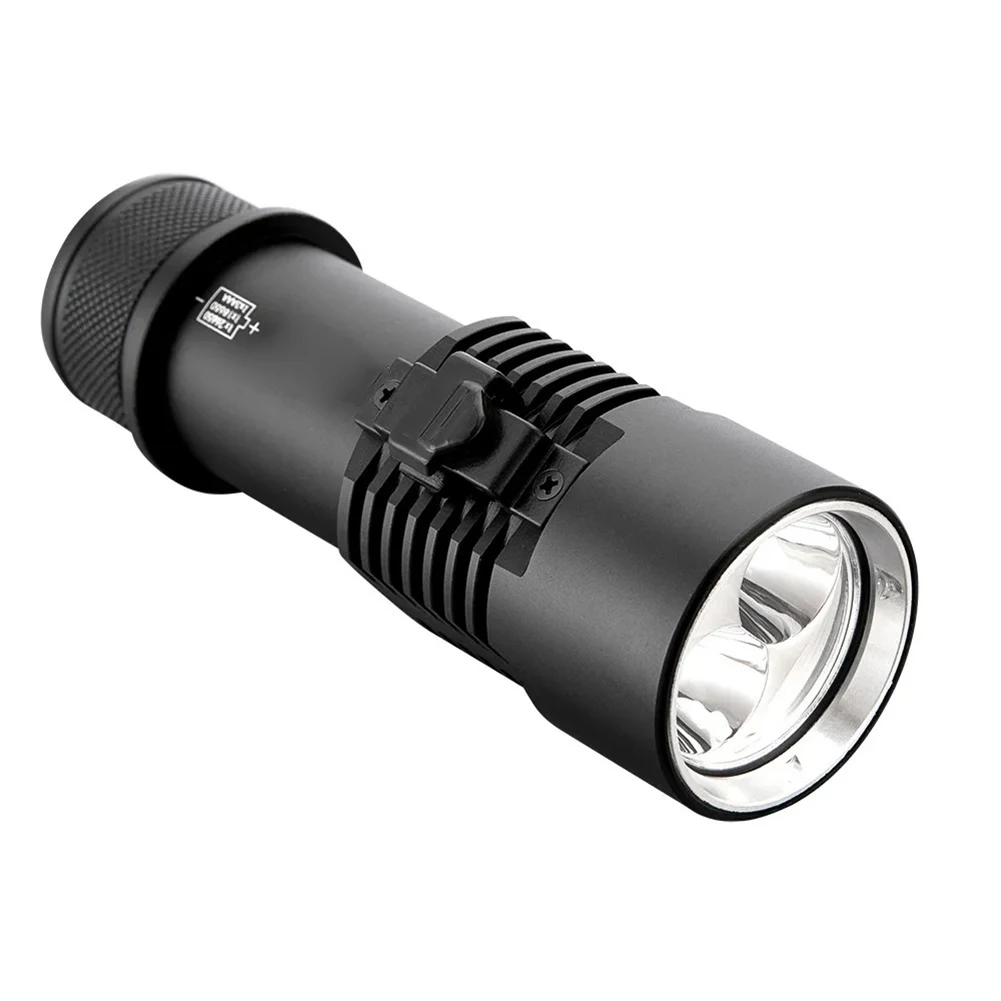 IP68 Waterproof Light 5000 Lumen Diving Light Adjustable Lighting Modes Aluminum Alloy Construction High Brightness LED