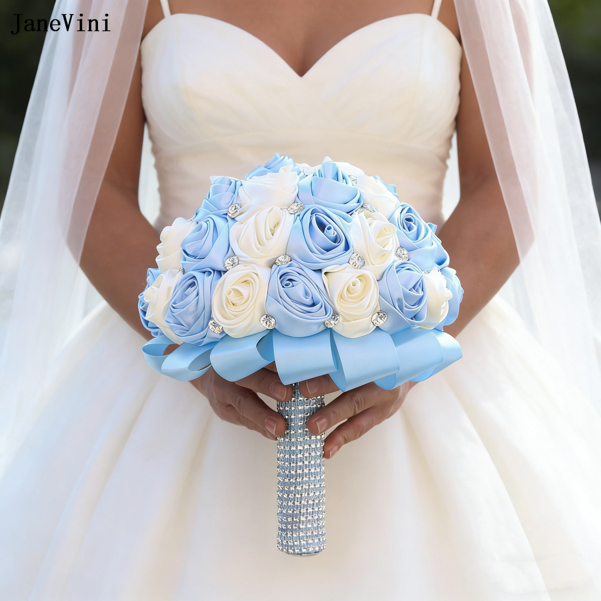 janevini-2026-bouquet-da-sposa-blu-cielo-con-fiori-cristalli-e-raso-personalizzabile-con-strass-bouquet-da-sposa-blu