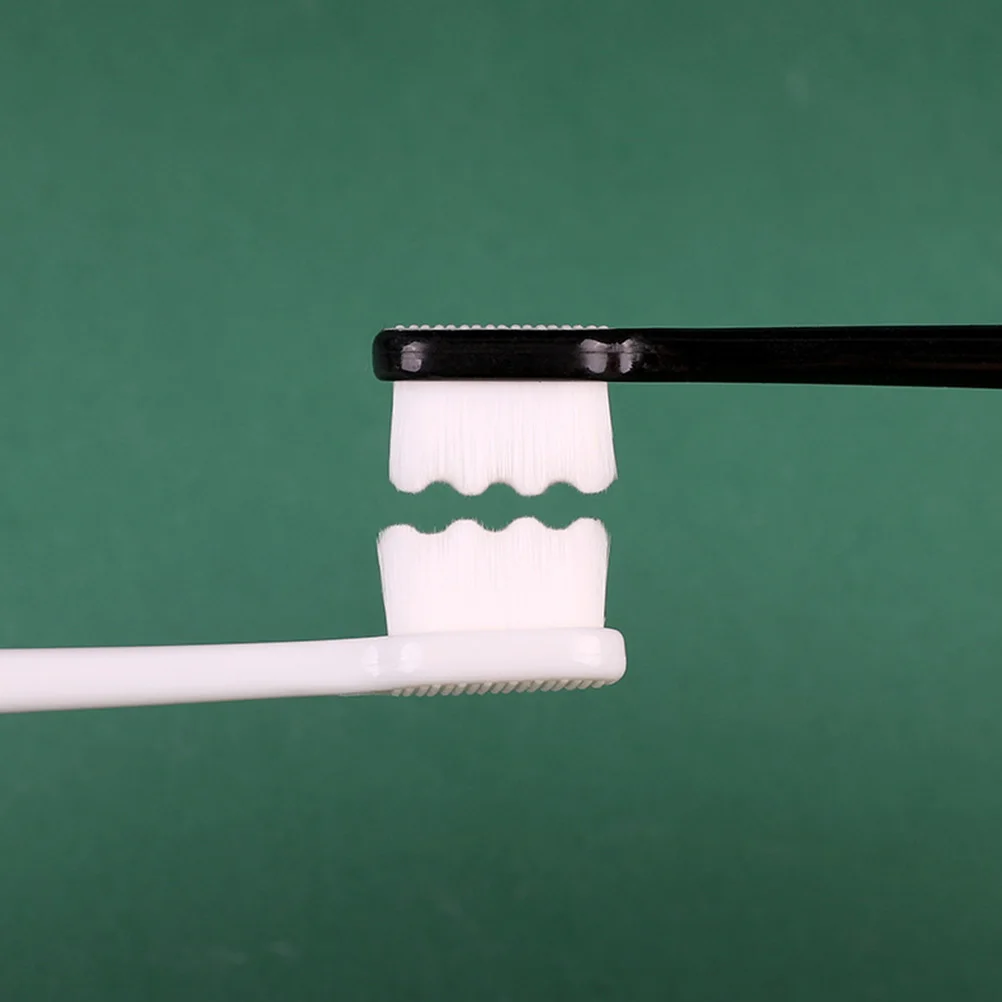 

2Pcs Couples Toothbrush Long Handle Soft Hair Small Head Durable Daily Use Portable Travel Teeth Cleaning Tool Ultra Toothbrush