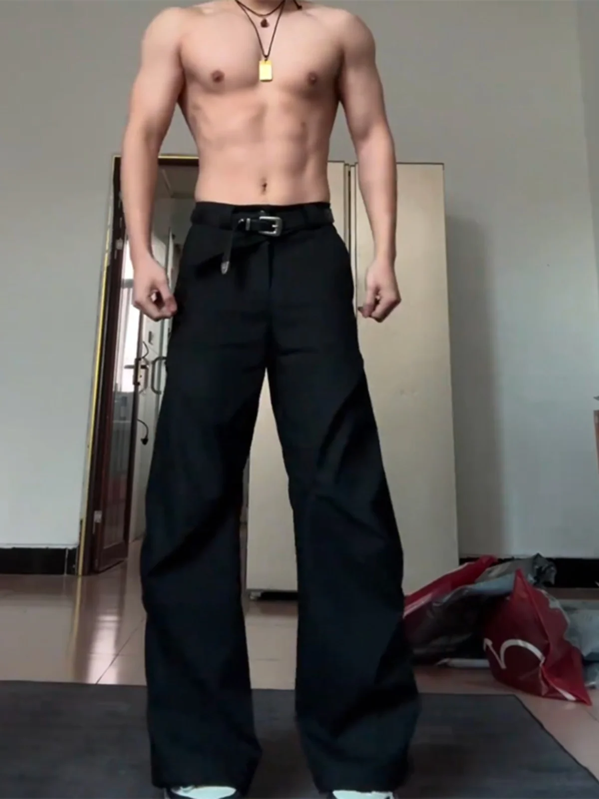 

Cleanfit Men's Pleated Bell Bot Pants Straight Cut High Waist Trousers American Sle Casual Wide Leg Trousers