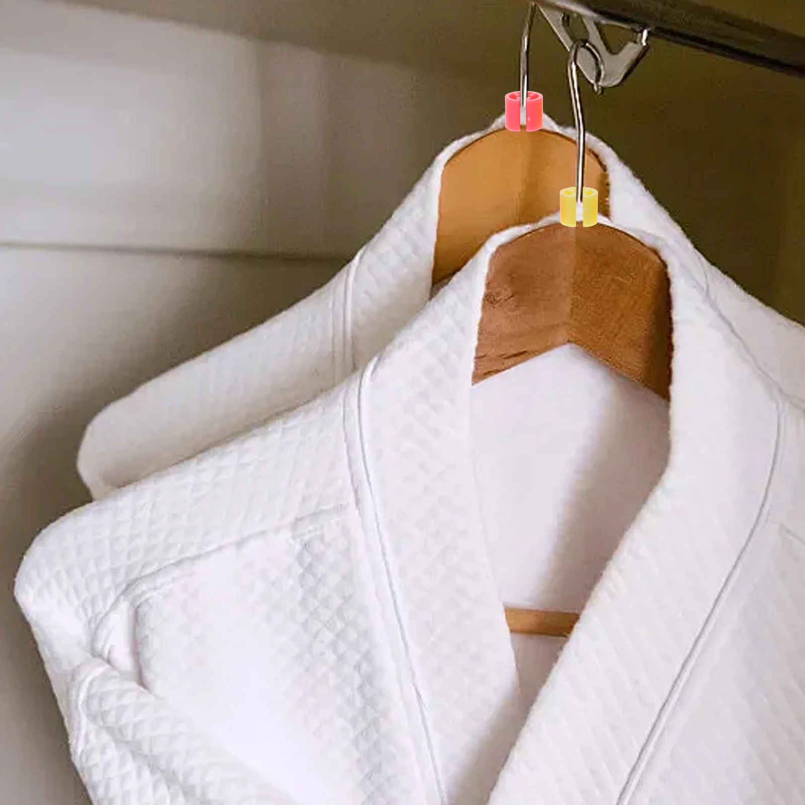 

300pcs Hanger Size Tags Plastic Circle Markers Clothes Garment Clothing Hangers Blank Labels Storage Organization Accessories