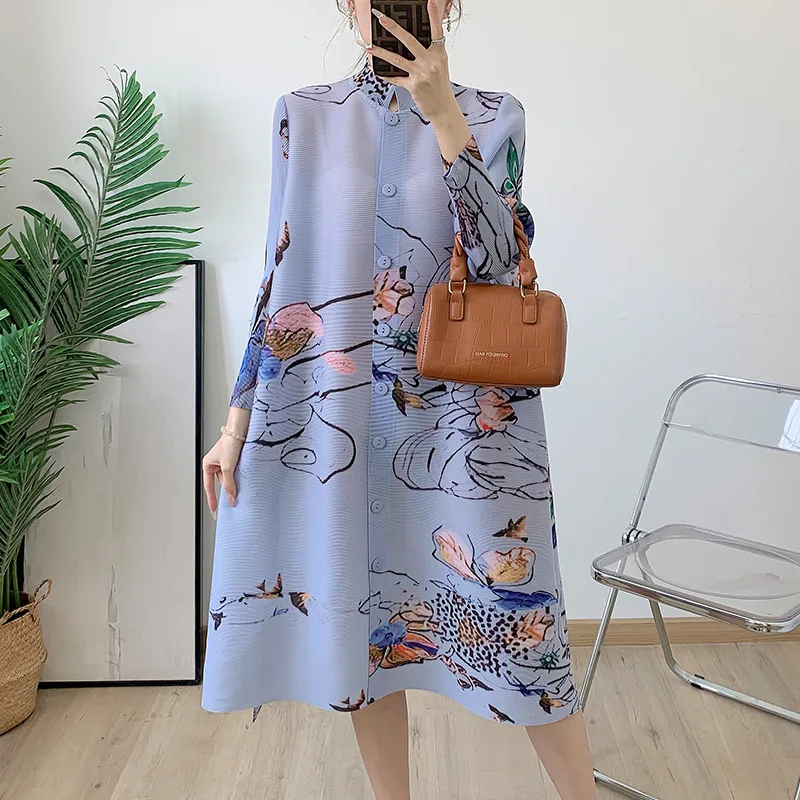 

Miyake Pleated Cardigan Dress 2025 Spring New Mid-length Single Row Multi-button Fashion Loose Long Jacket