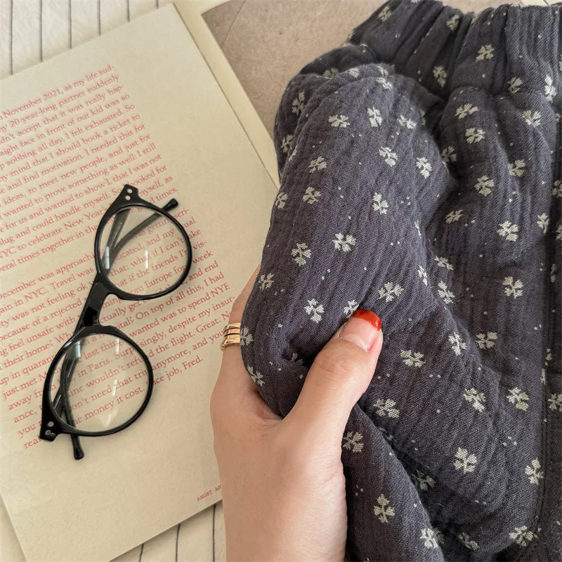 LILIGIRL 2025 جديد الشتاء طفل الفتيات السراويل المطبوعة رشاقته الدافئة المحشوة بالقطن الكورية نمط الأطفال بناطيل كاجوال