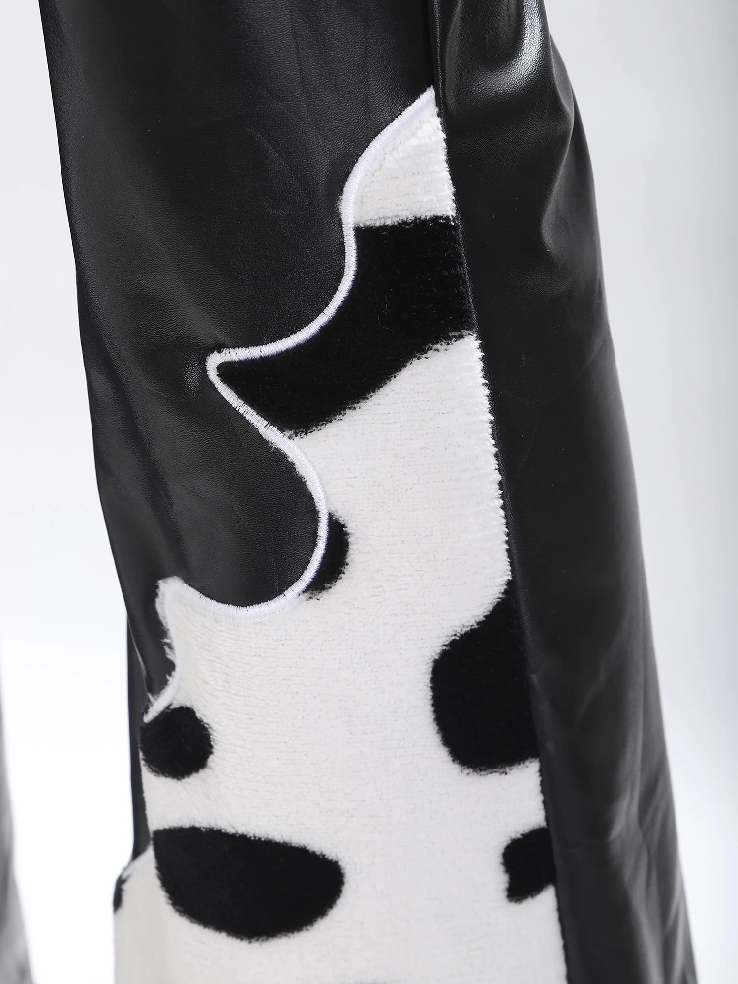 

Men Western Cowboy PU Leather Flared Pants Legs Cow Print Flannel Patchwork Bell Bottom Trousers for Halloween Cosplay Party