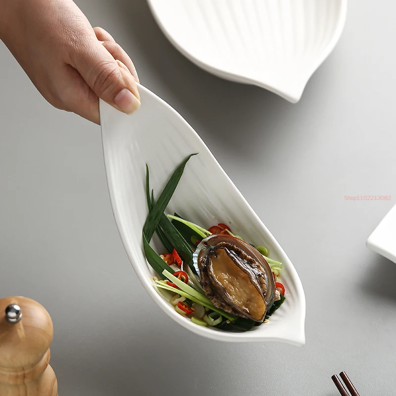 Pure White Special-shaped Irregular Ceramic Restaurant Hotel Cold Dish Sushi Fruit Salad Kitchen Snack Plate Tableware