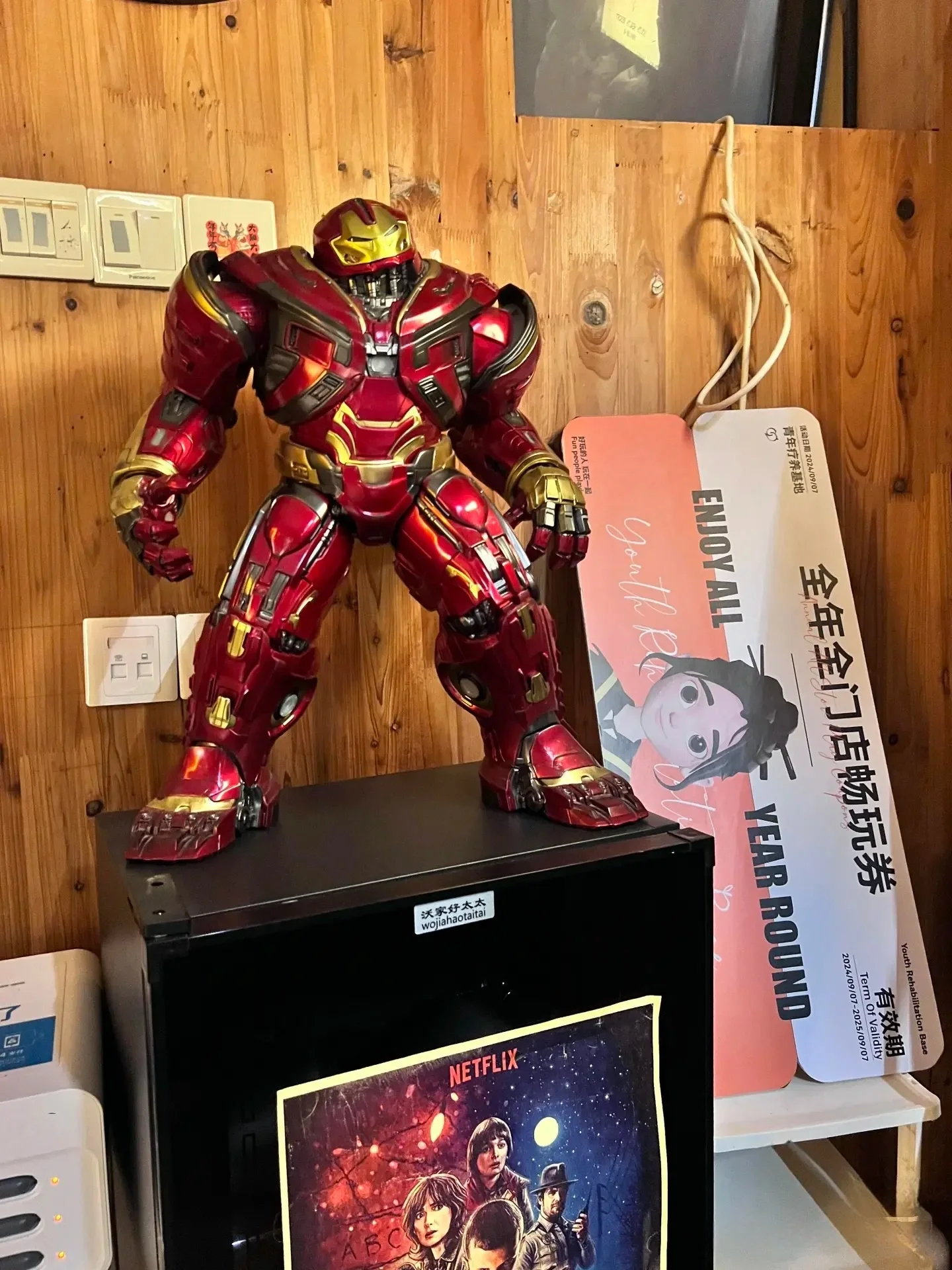 The Avengers Action Figure Hulkbuster Statue Collect Model Metallic Paint Figurine Adult Kid Xmas Toy Funny Gift Desk Decor