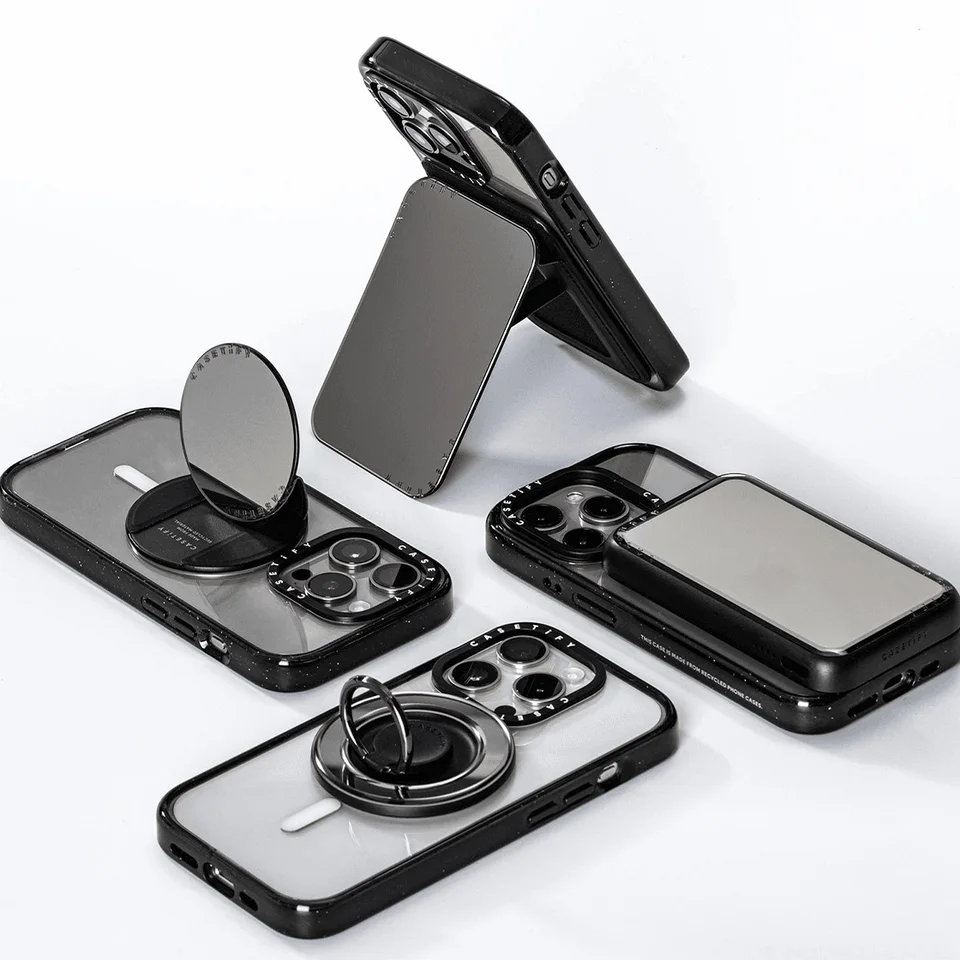 CASETiFY Maison Kitsuné Series Magnetic Phone Holder Card Pack for