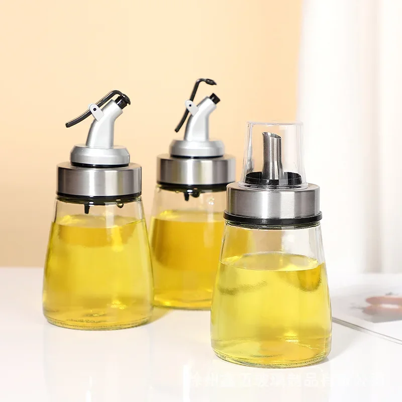 Oil Cruet Glass Storage Oil Bottle Tank Olive Oil Dispenser Bottle Automatic Opening and Closing Condiment Container for Kitchen