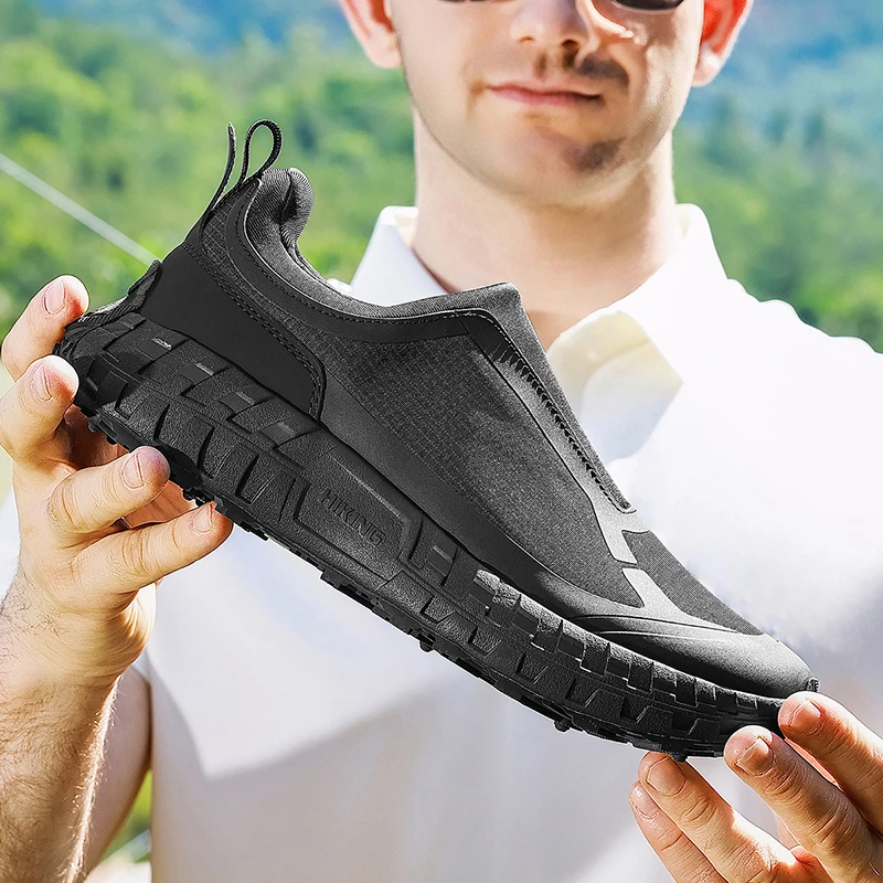 

FallTrendy attitude sports shoes, style expression, trendy attitude