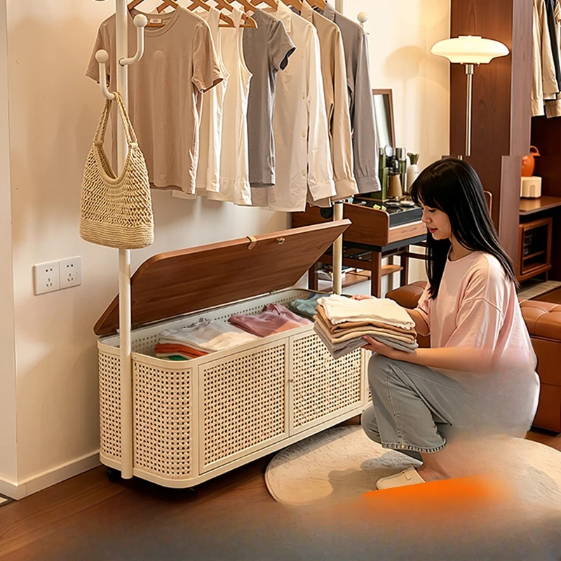 Movable coat rack Floor-to-ceiling bedroom hanger Secondary net shelf Light luxury room simple 2026 new model