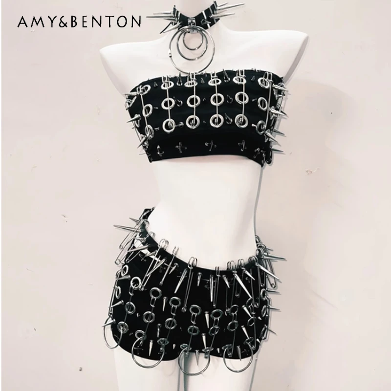 

Punk Dark Heavy Industry Large Brooch Women's Clothing Original Design Black Rivet Metal Circle Decoration Mini Skirt Set Ladies
