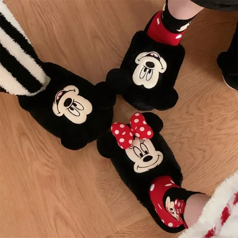 Disney Mickey Minnie New Cute Winter Mężczyźni i kobiety Wygodne, lekkie antypoślizgowe ciepłe bawełniane kapcie domowe dla par z kreskówek