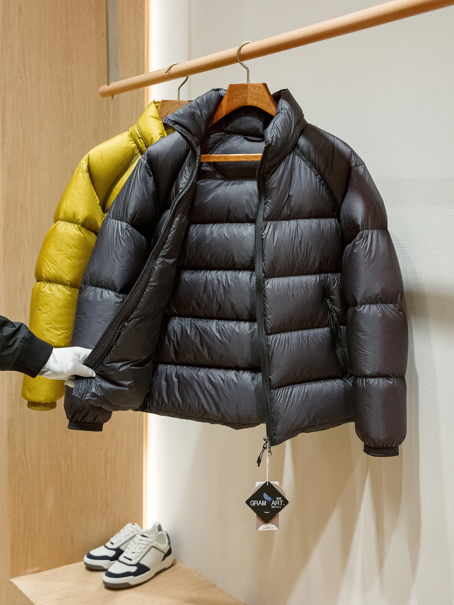 

Men's Winter Warm down Jaet White Goose Feather 90% Fill Power Bread Sle Direct Charging Lightweight Faion Urban ort